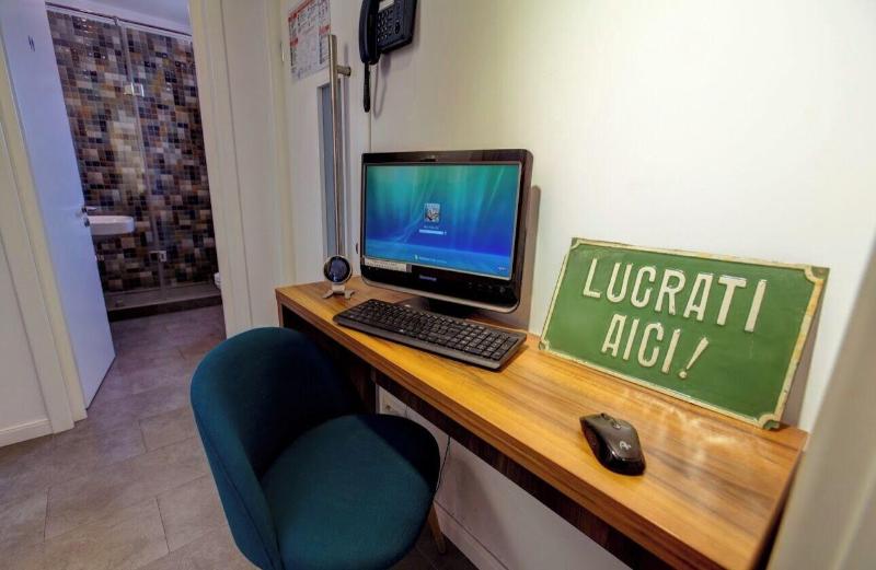 Hostello image