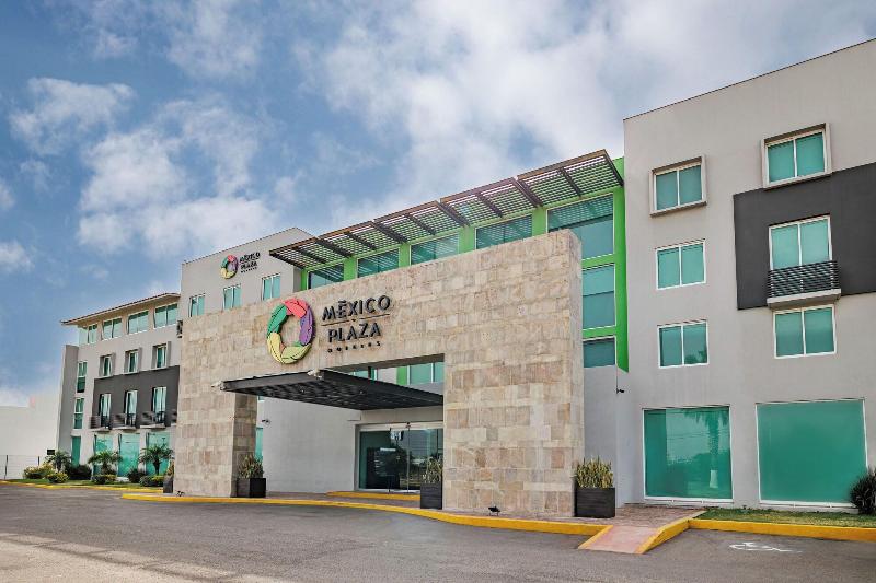 Hotel Mexico Plaza Silao Aeropuerto image