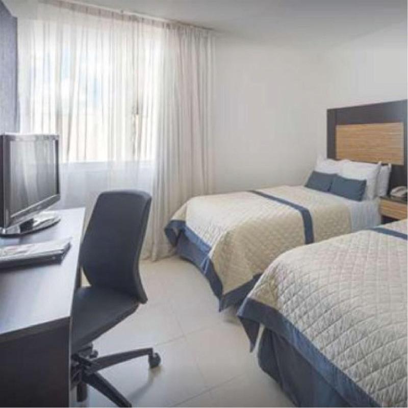Hotel Mexico Plaza Silao Aeropuerto image