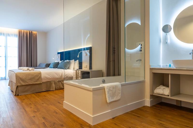 Hotel Boutique La Brisa Del Mar image