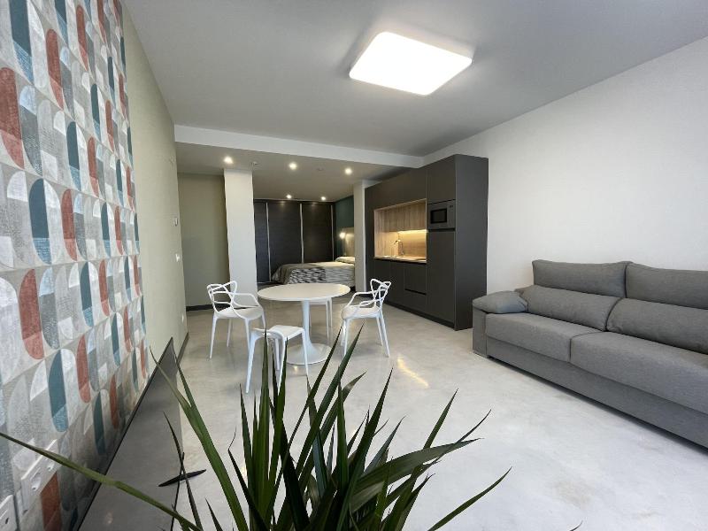 Apartamentos Aljama image