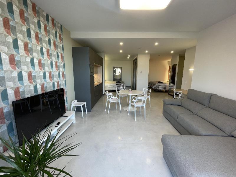 Apartamentos Aljama image
