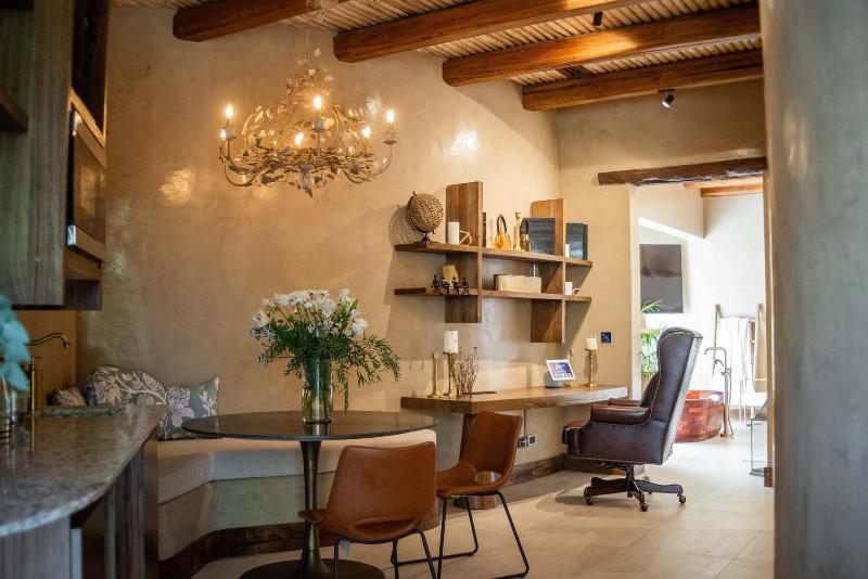La Mara A Hotel Boutique image