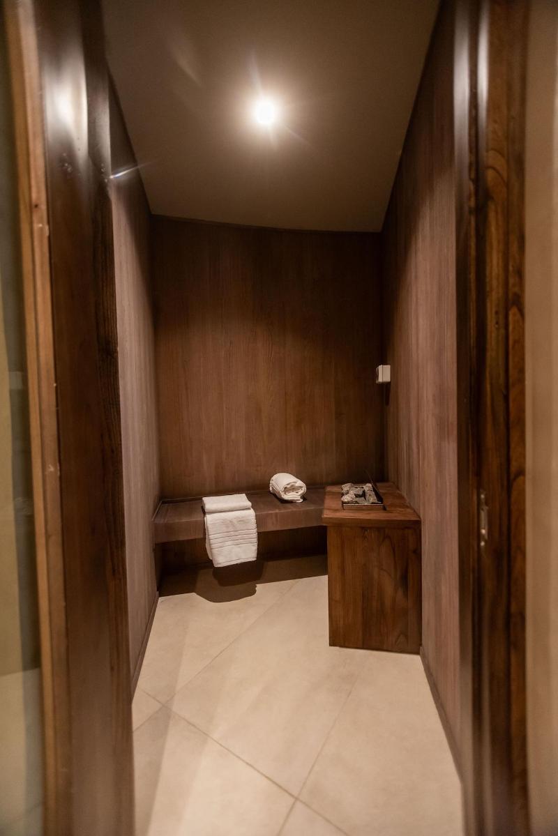 La Mara A Hotel Boutique image
