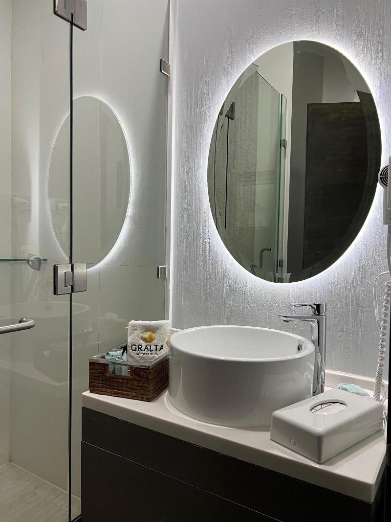 Hotel Gralta image
