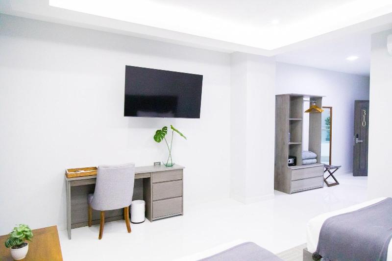 Hotel Gralta image