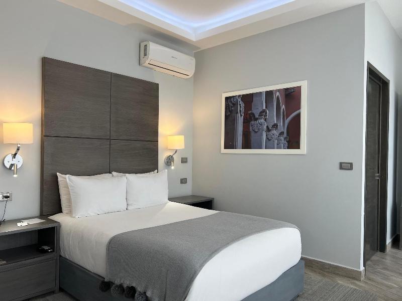Hotel Gralta image