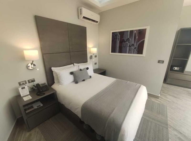Hotel Gralta image
