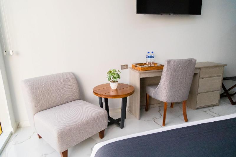 Hotel Gralta image