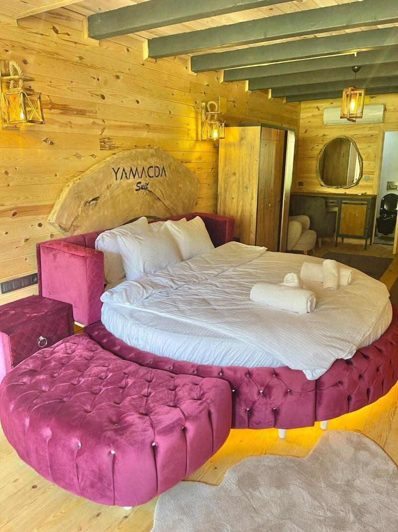 Yamaa Da Suit Otel image