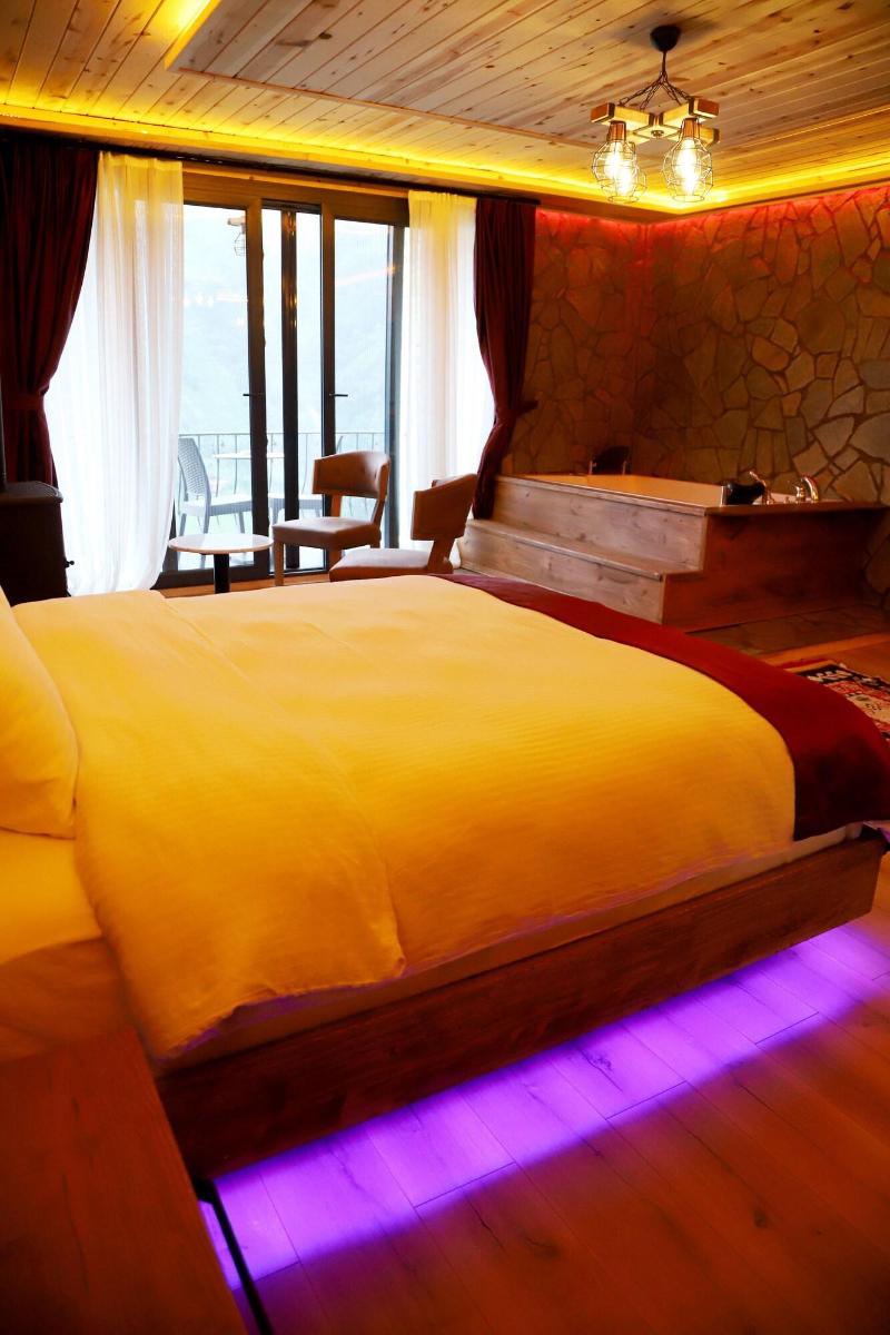 Yamaa Da Suit Otel image