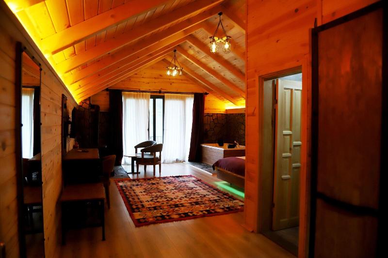 Yamaa Da Suit Otel image