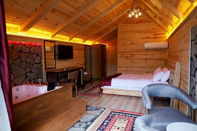 Yamaa Da Suit Otel image