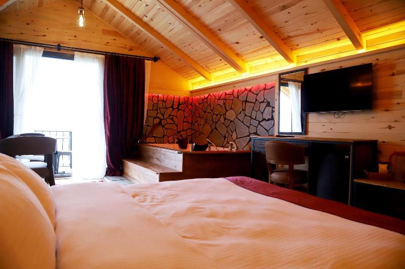 Yamaa Da Suit Otel image