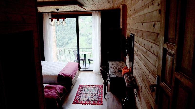Yamaa Da Suit Otel image