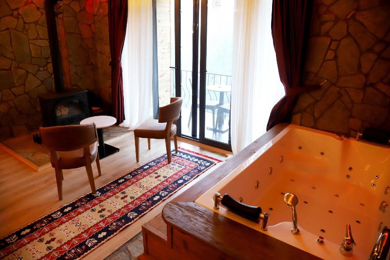 Yamaa Da Suit Otel image