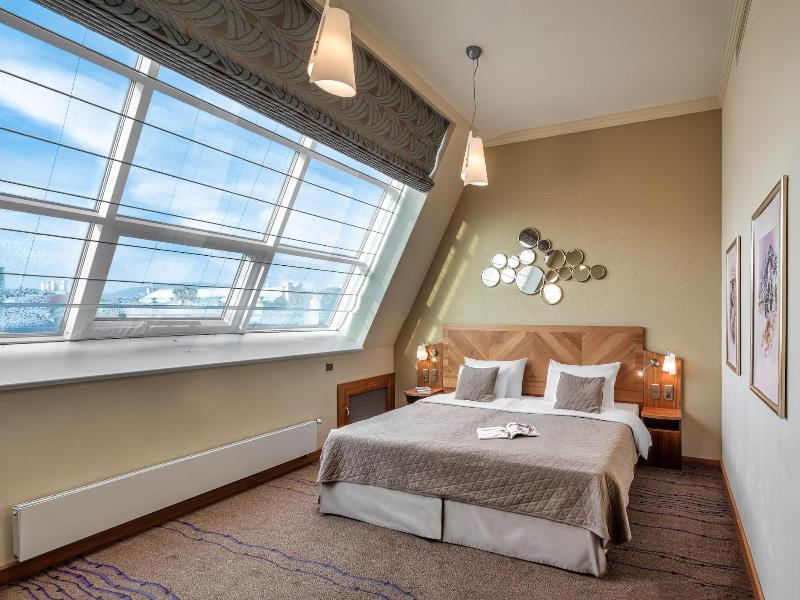 Monarch Apartments By Adrez Living image