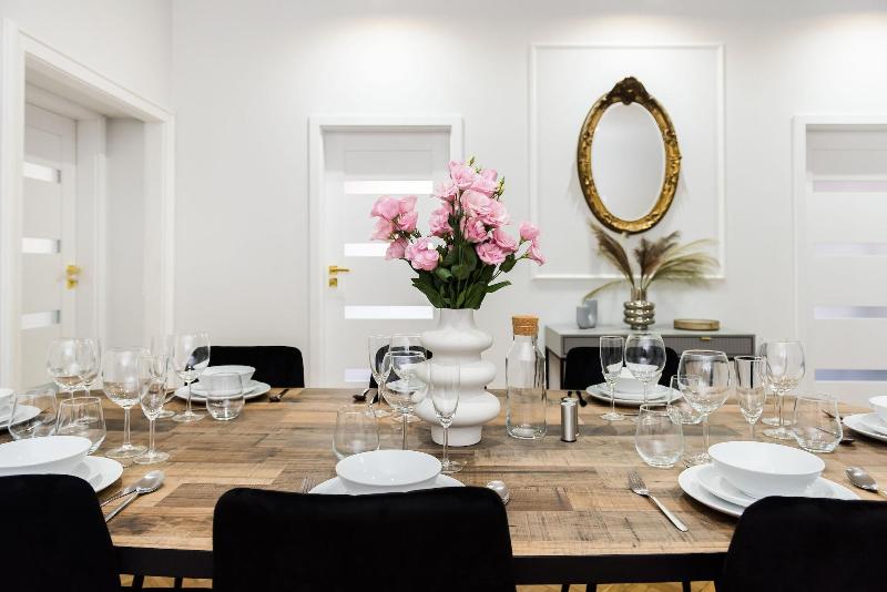 Gallery 7 Loft Affair Collection image