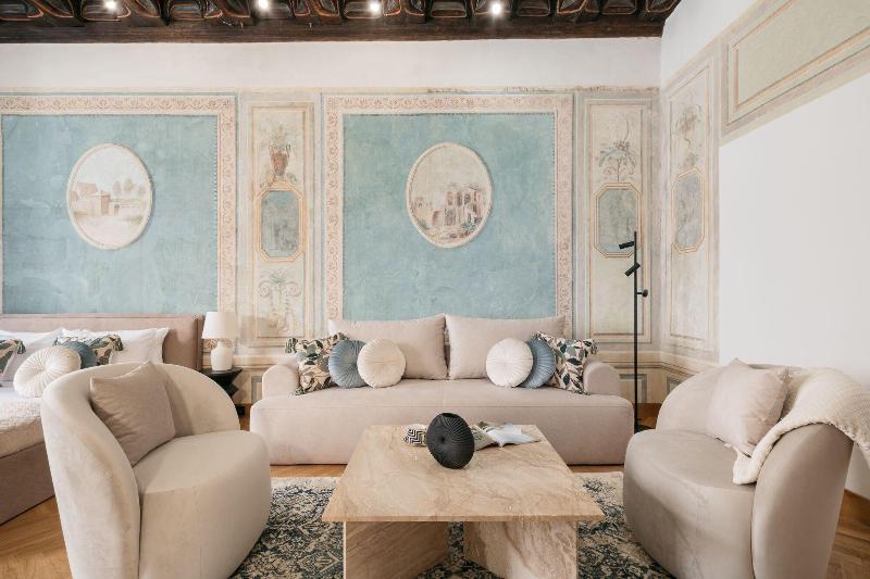Gallery 7 Loft Affair Collection image