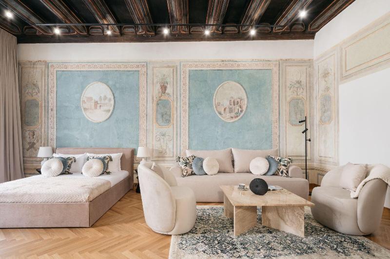 Gallery 7 Loft Affair Collection image