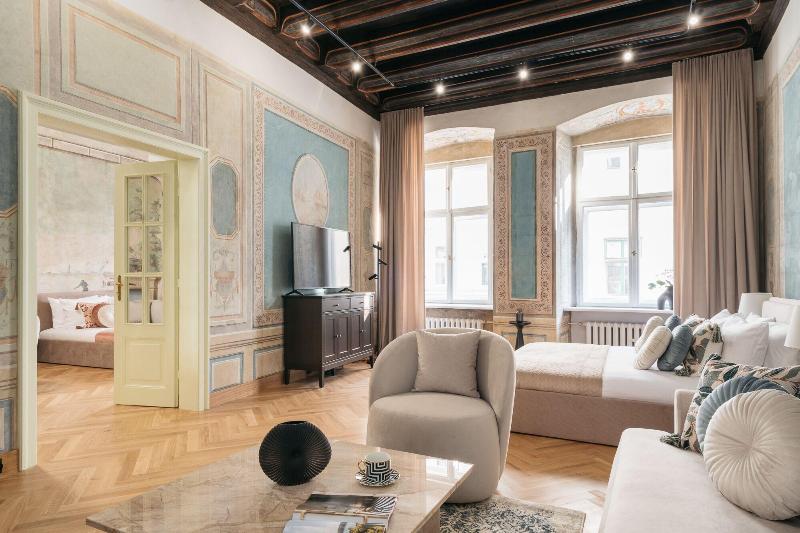 Gallery 7 Loft Affair Collection image