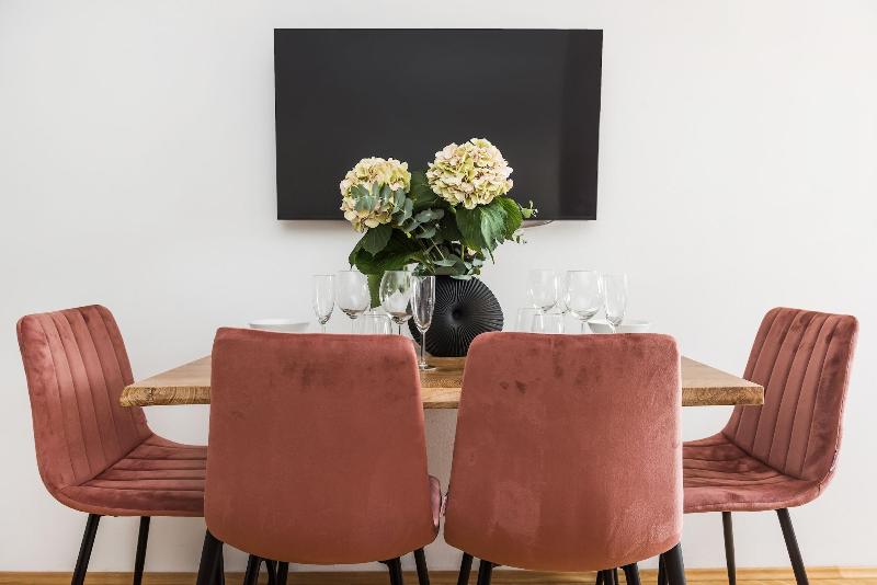 Gallery 7 Loft Affair Collection image