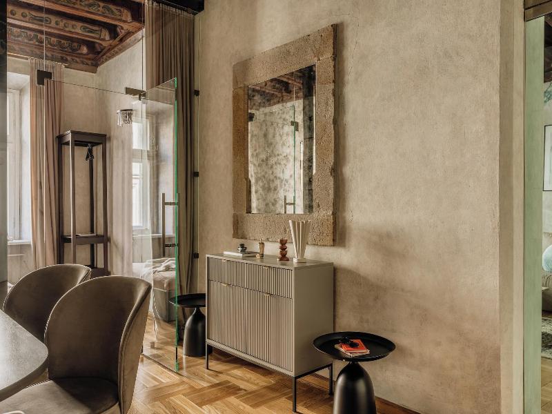 Gallery 7 Loft Affair Collection image