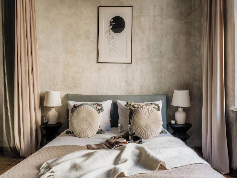 Gallery 7 Loft Affair Collection image