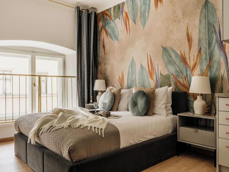 Gallery 7 Loft Affair Collection image