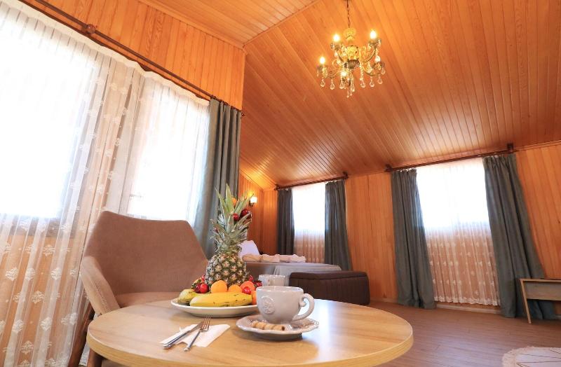 Almircan Hotel image