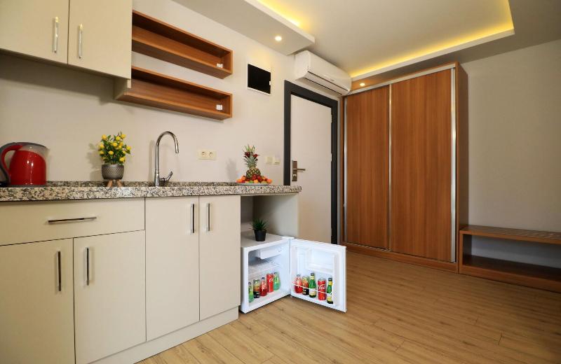 Almircan Hotel image