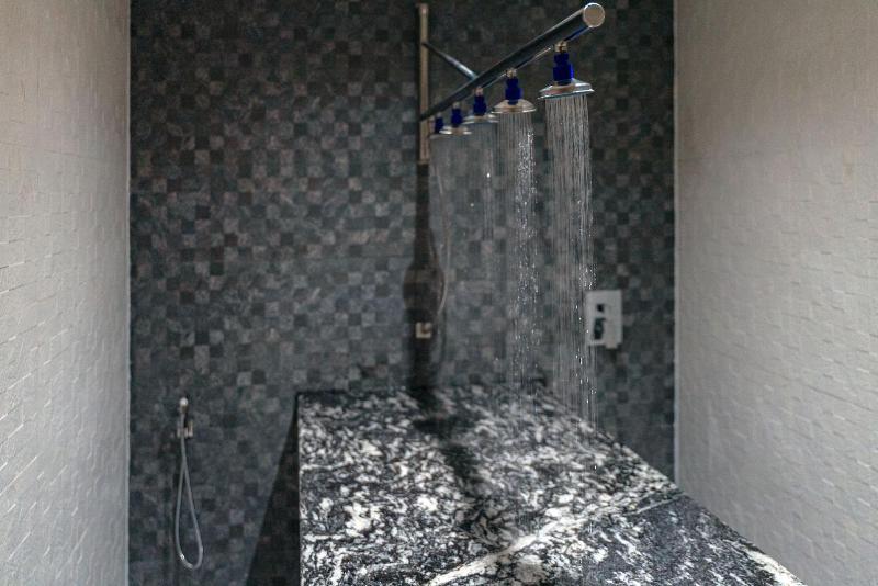 Ad Hotel Hydra image
