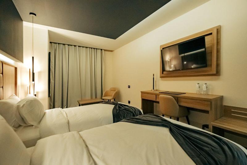 Ad Hotel Hydra image