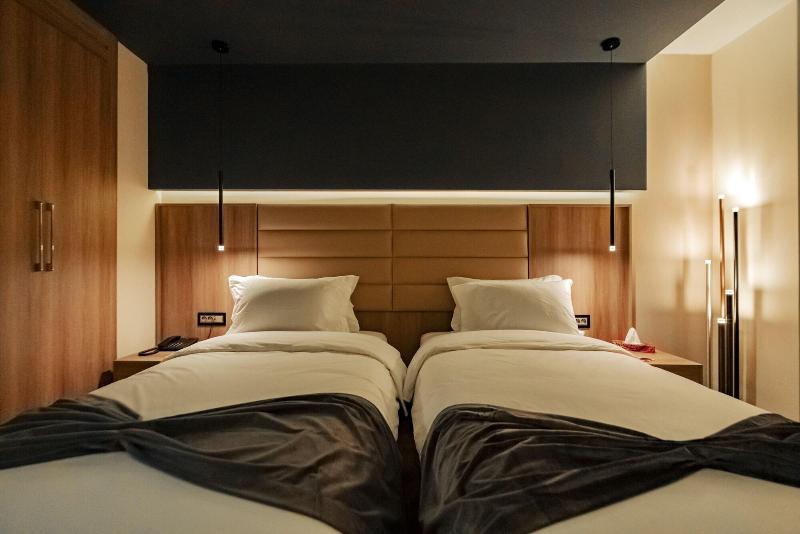 Ad Hotel Hydra image