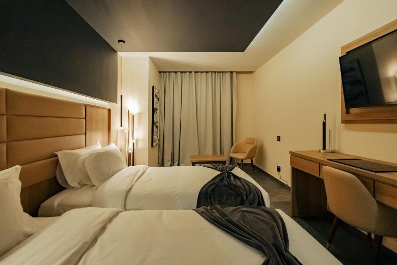 Ad Hotel Hydra image
