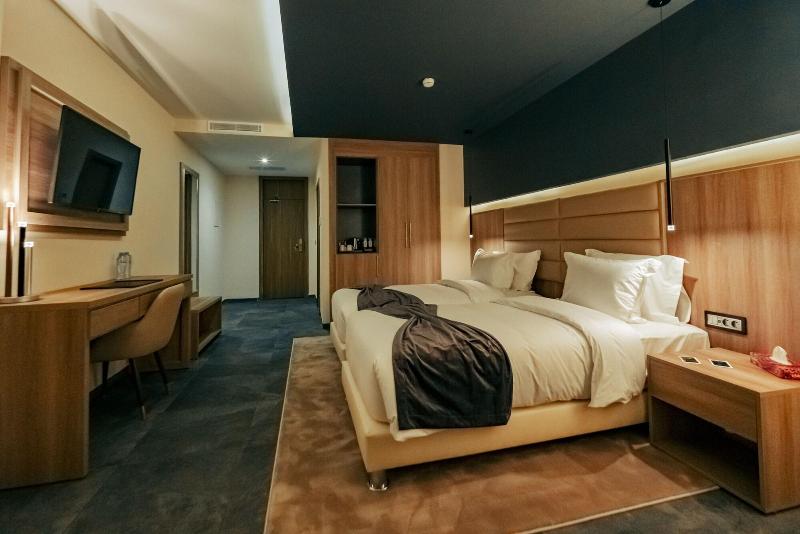 Ad Hotel Hydra image
