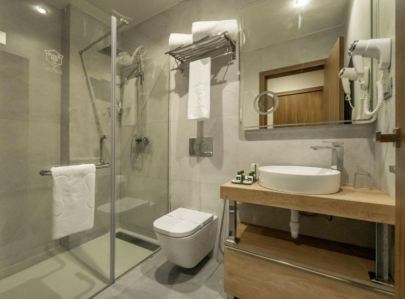 Ad Hotel Hydra image