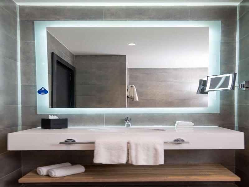 Radisson Blu Hotel Amman Galleria Mall image