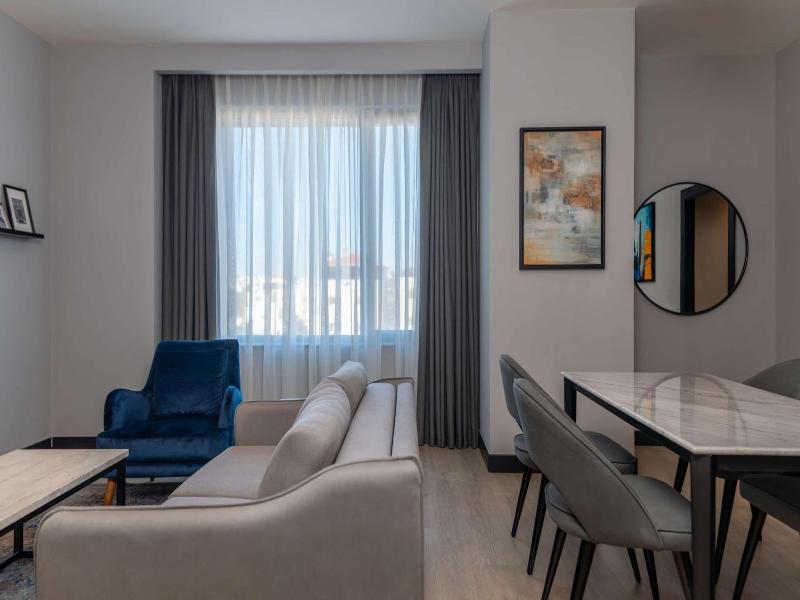 Radisson Blu Hotel Amman Galleria Mall image