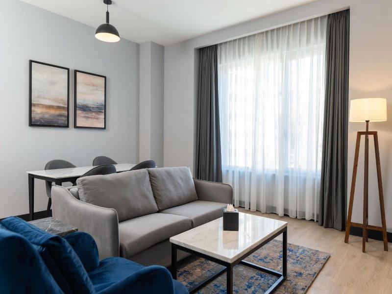 Radisson Blu Hotel Amman Galleria Mall image