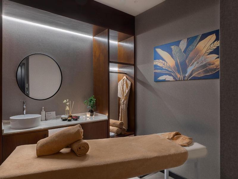 Radisson Blu Hotel Amman Galleria Mall image