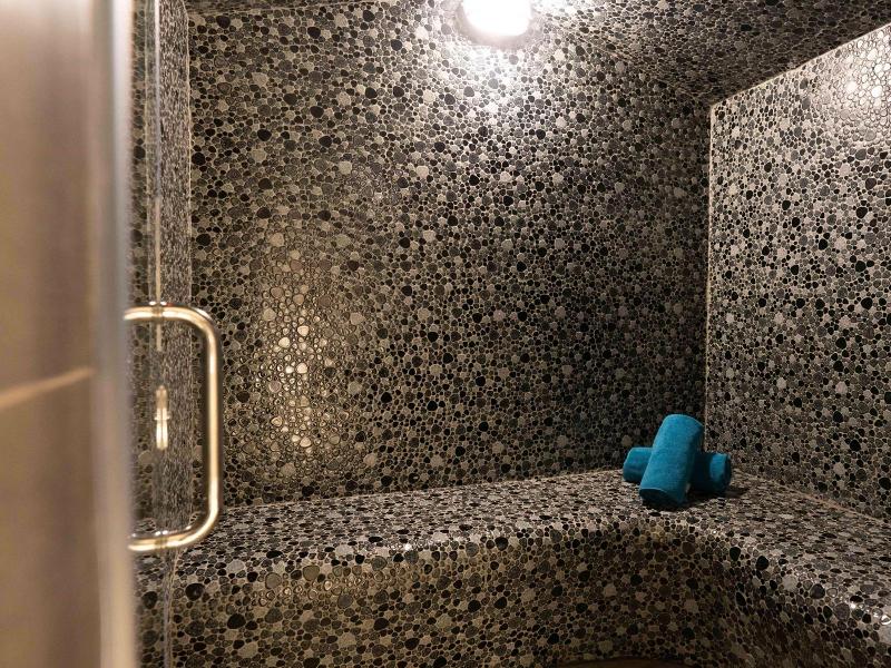 Radisson Blu Hotel Amman Galleria Mall image