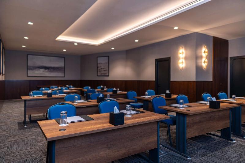 Radisson Blu Hotel Amman Galleria Mall image