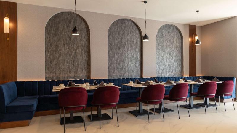 Radisson Blu Hotel Amman Galleria Mall image