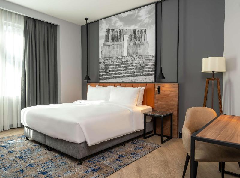 Radisson Blu Hotel Amman Galleria Mall image