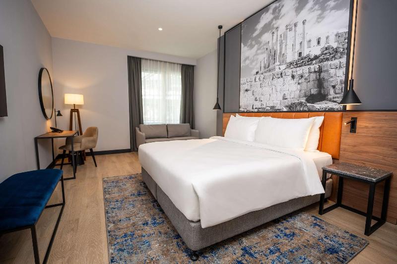 Radisson Blu Hotel Amman Galleria Mall image