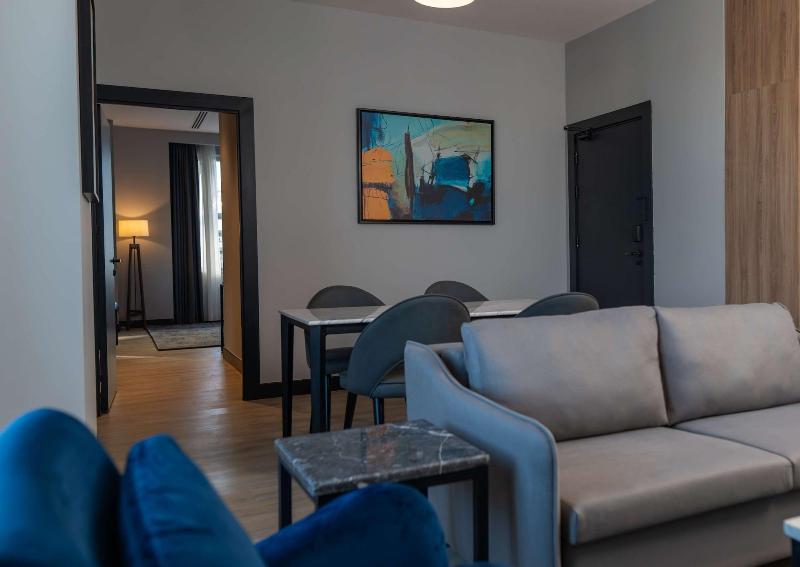 Radisson Blu Hotel Amman Galleria Mall image