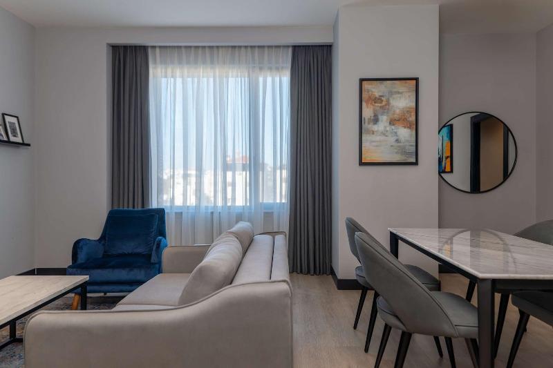 Radisson Blu Hotel Amman Galleria Mall image