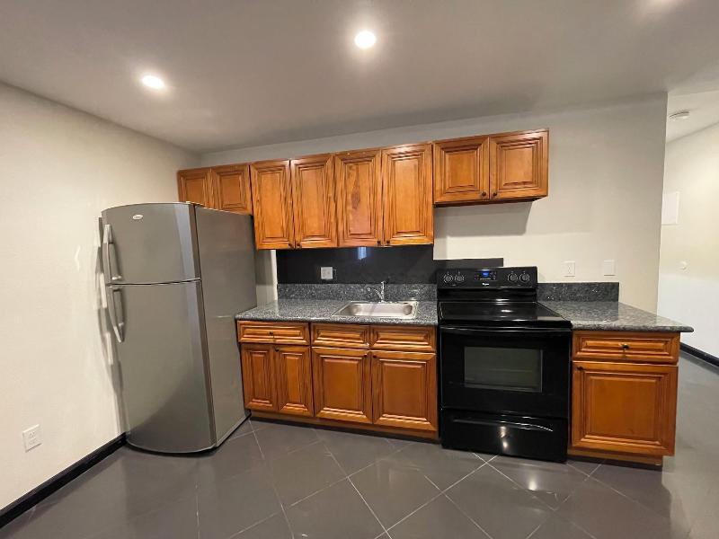 Palm Desert Suites image