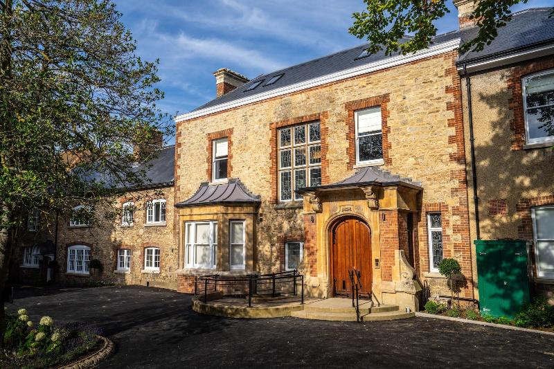 Old Abbey House Hotel image